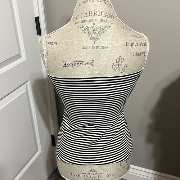 Black-and-white striped corset - Picture 3 of 7